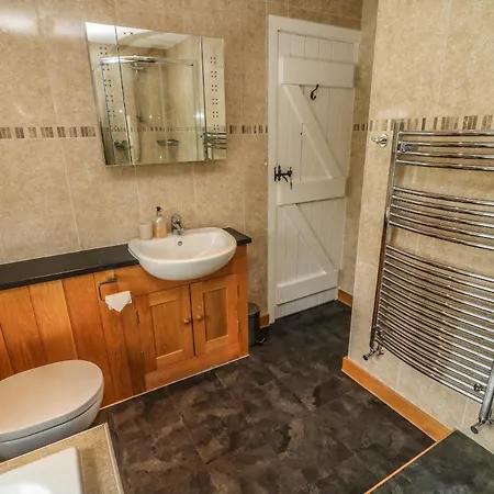 Workshop Cottage * سيدبرغ